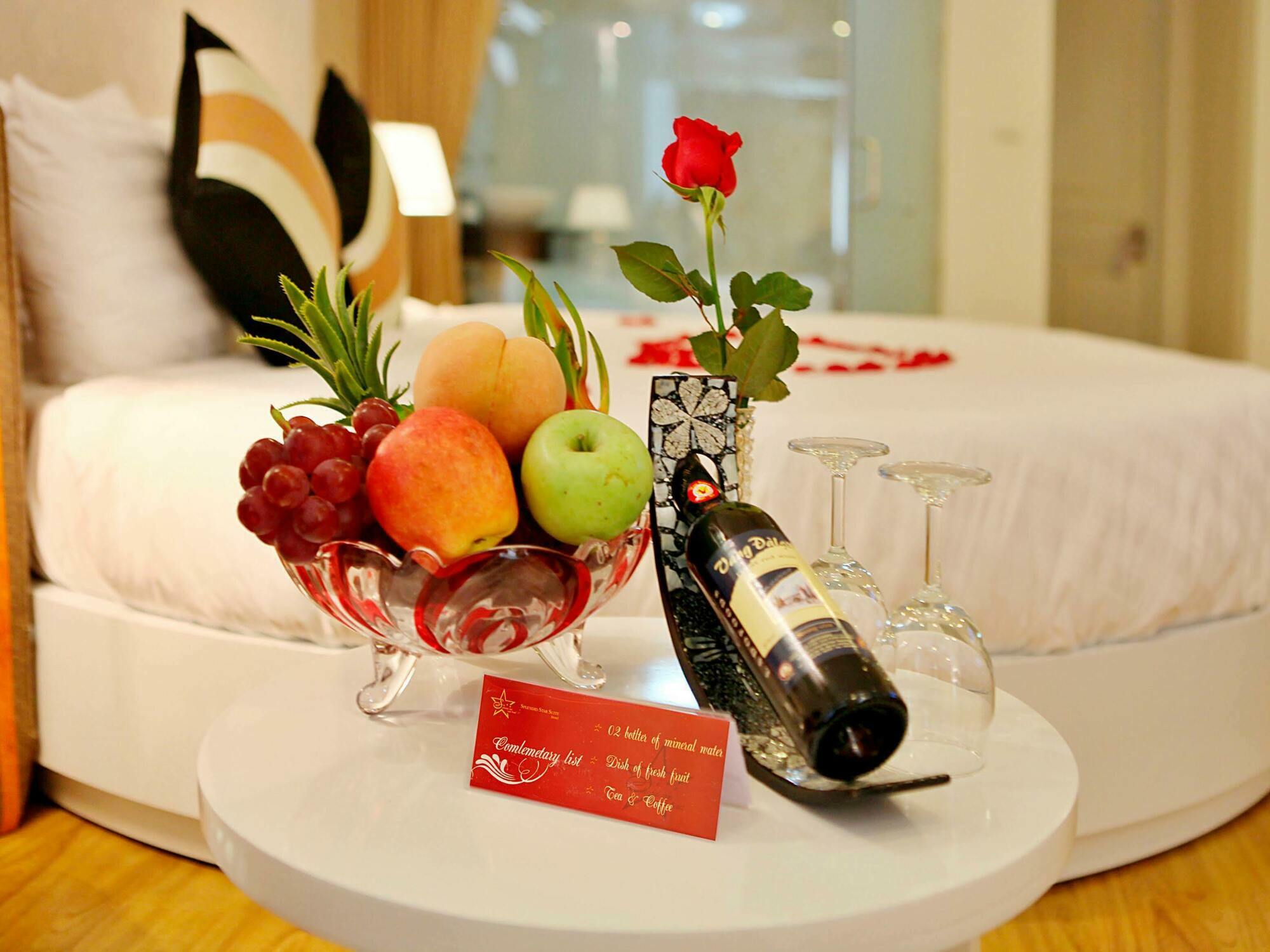 האנוי Splendid Star Suites Hotel מראה חיצוני תמונה
